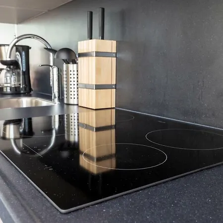 Retreat To Quite Newly Build Centre Family 20a *