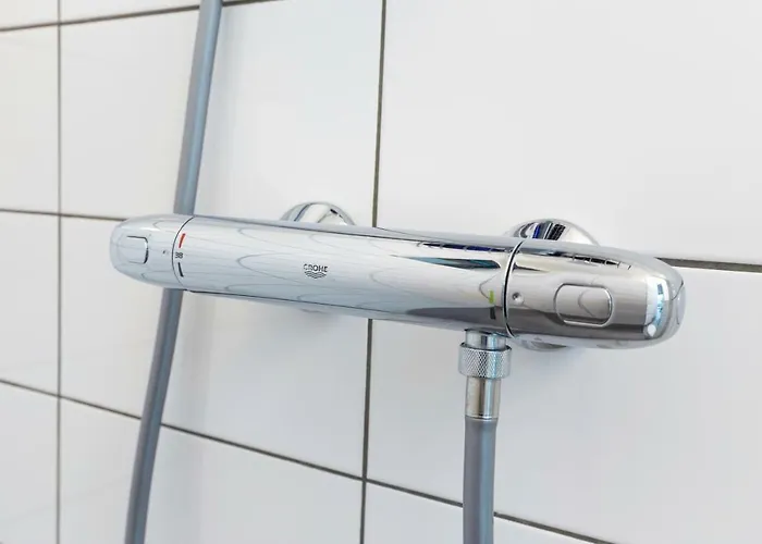 Retreat To Quite Newly Build Centre Family 20a *